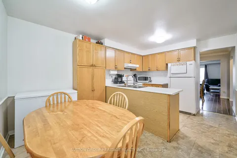 36 Weekes Dr, Ajax, ON L1T 3T2