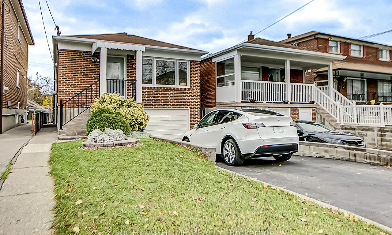 43 Magnolia Ave, Toronto, ON M1K 3K3