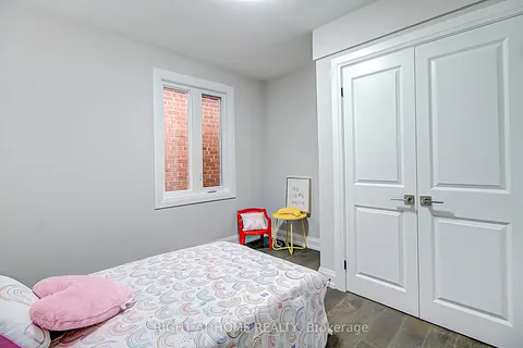 43 Magnolia Ave, Toronto, ON M1K 3K3