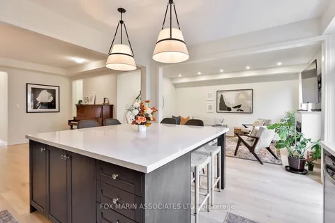17 Vickery St, Whitby, ON L1P 0L1