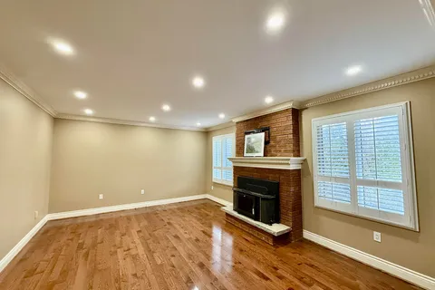 492 Palmtree Cres, Oshawa, ON L1K 2H3