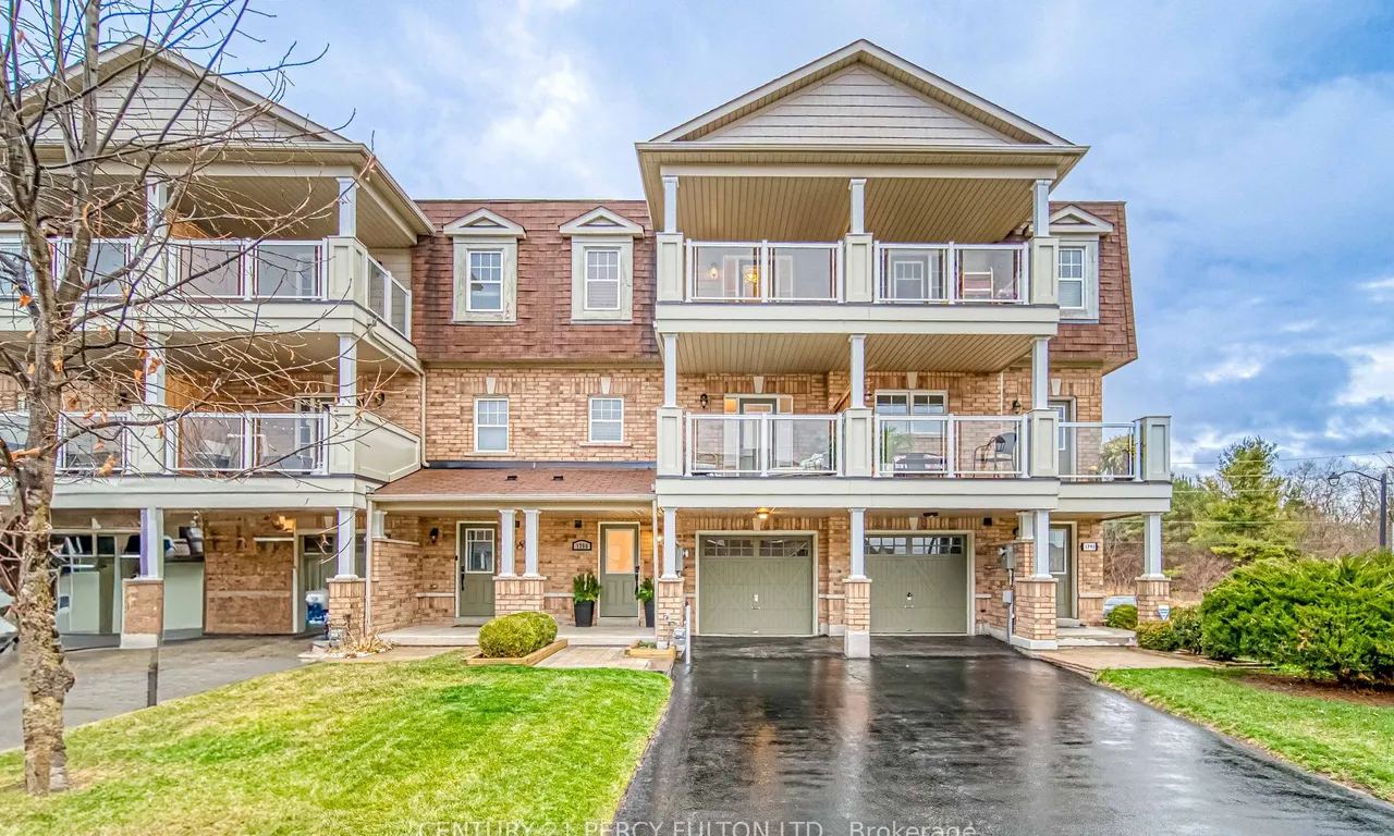 1790 Carousel Mews, Pickering, ON L1X 2R2