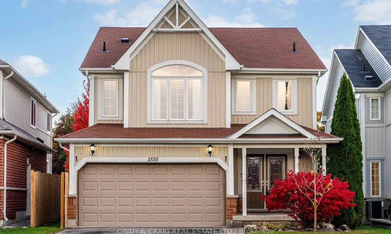 1555 Glenbourne Dr, Oshawa, ON L1K 0M3