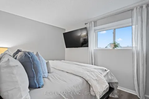 1409 Ritson Rd, Oshawa, ON L1J 7M3