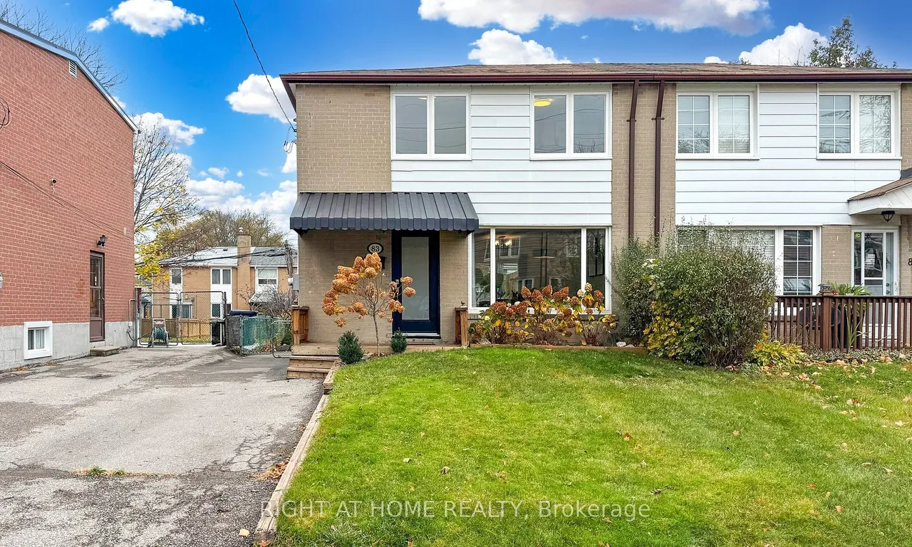83 Chestnut Cres, Toronto, ON M1L 1Y6