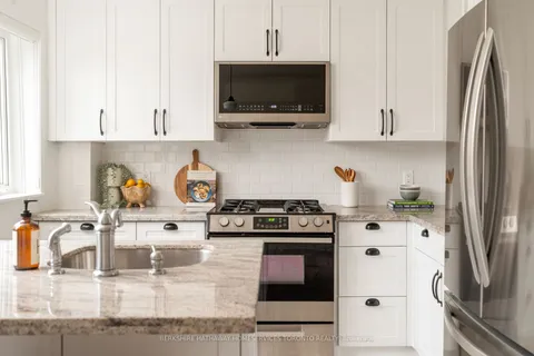 297 Bain Ave, Toronto, ON M4J 1B9