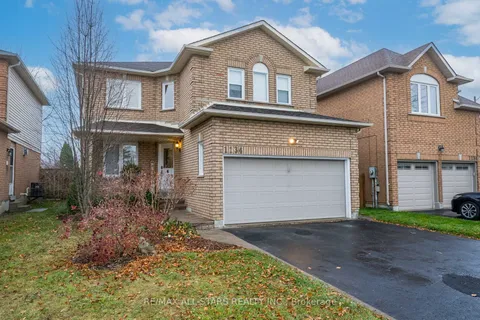 1134 Beaver Valley Cres, Oshawa, ON L1J 8N3