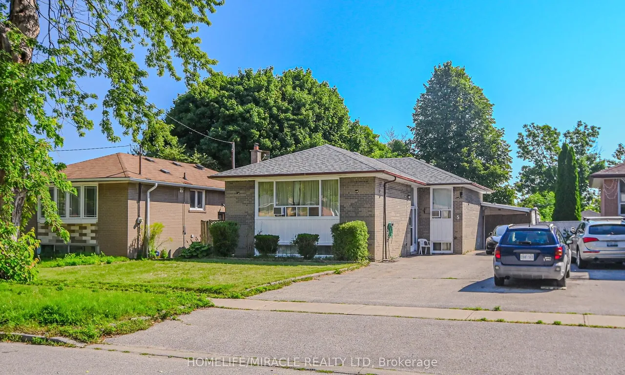 5 Hathway Dr, Toronto, ON M1P 4L4