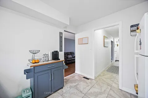 530 Lancelot Cres, Oshawa, ON L1K 1K1