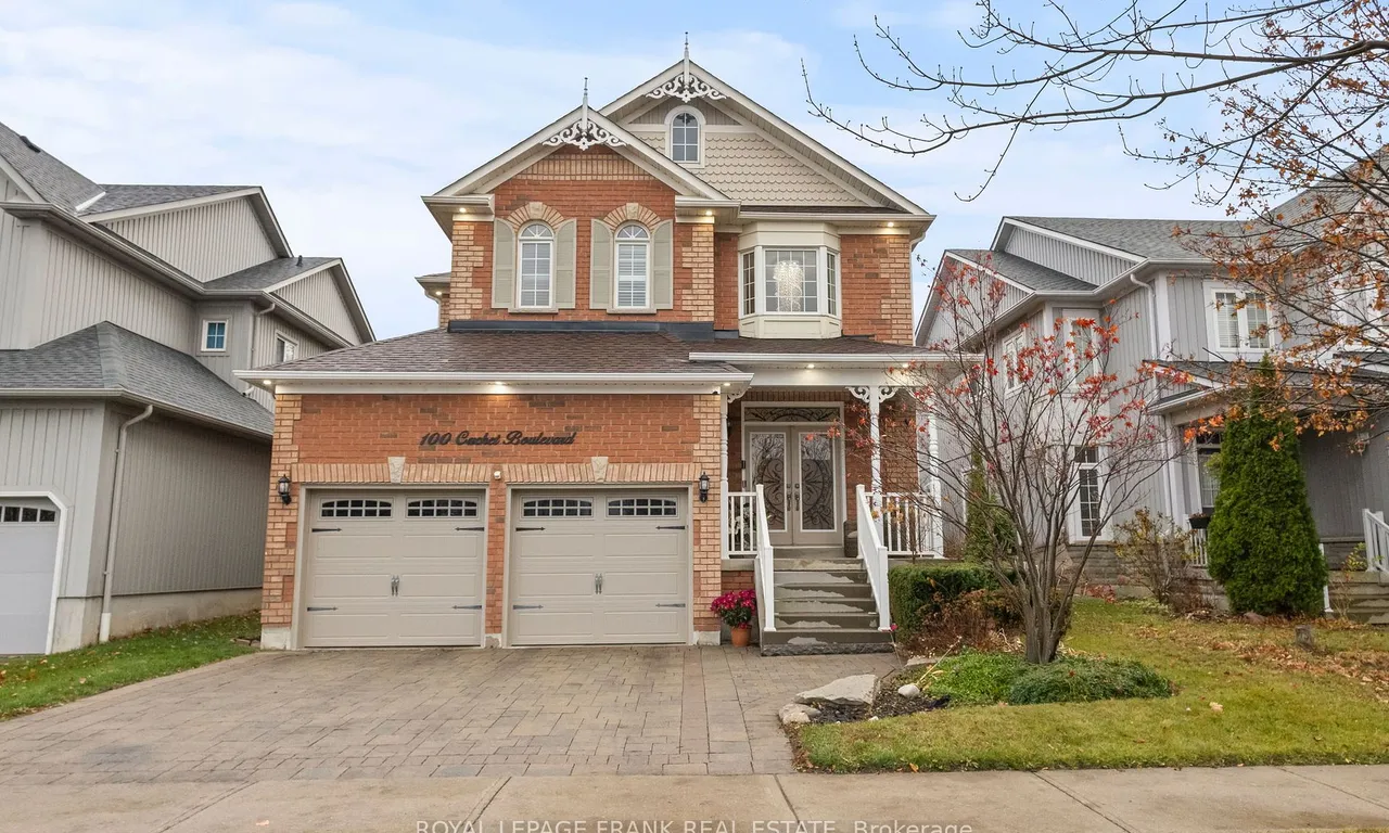 100 Cachet Blvd, Whitby, ON L1M 2K7