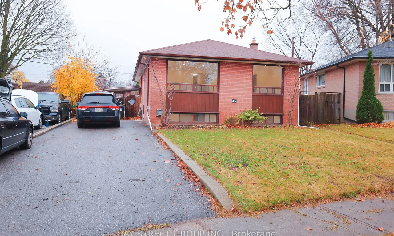 27 Manorwood Rd, Toronto, ON M1P 4G8