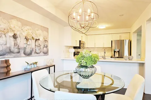 56 Catkins Cres, Whitby, ON L1R 2Z8