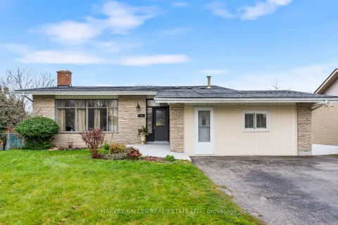 38 Follett Crt, Ajax, ON L1S 2W1