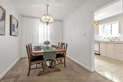 55 Laurel Ave, Toronto, ON M1K 3J4