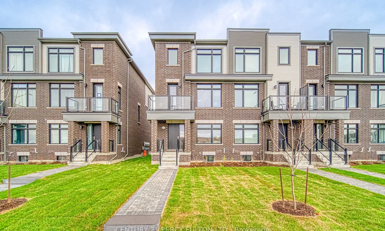 53 Sorbara Way, Whitby, ON L1M 0M4