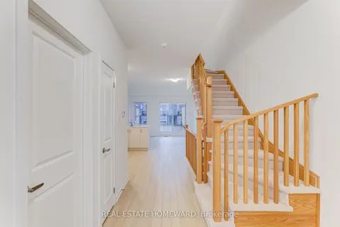 42 Bateson St, Ajax, ON L1S 7M3
