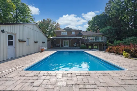 9695 Baldwin St, Whitby, ON L0B 1A0