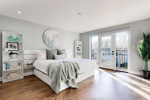 318 Rhodes Ave, Toronto, ON M4L 3A3
