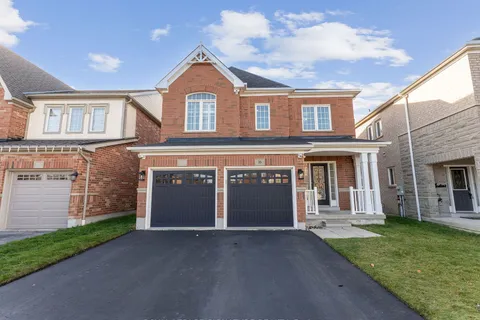16 Howlett Cres, Ajax, ON L1T 0A5