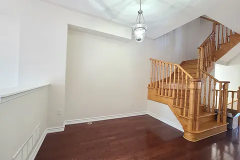 54 Wyper Sq, Toronto, ON M1S 0B3