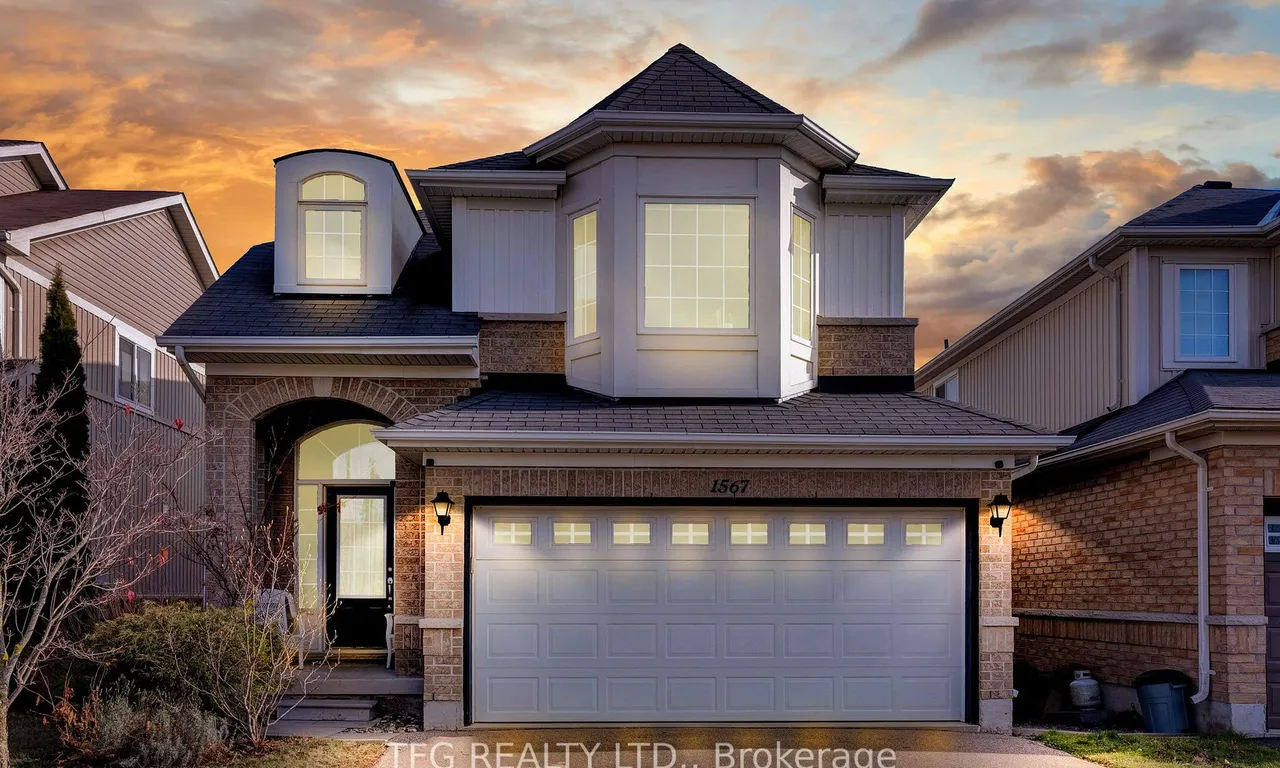1567 Glenbourne Dr, Oshawa, ON L1K 0M3