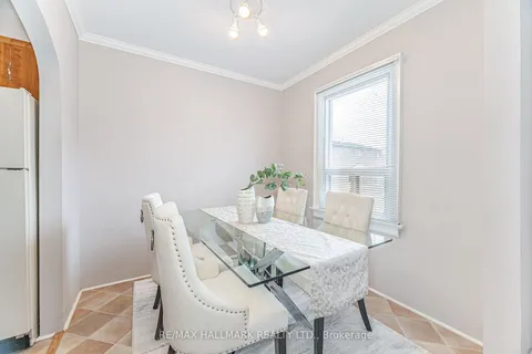 1029 Greenwood Ave, Toronto, ON M4J 4C9