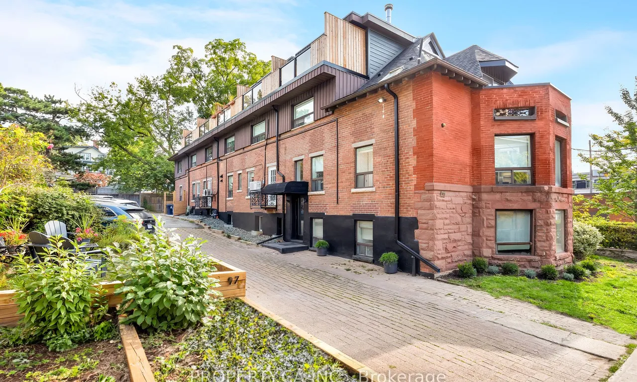 97 Lee Ave, Toronto, ON M4E 2P2