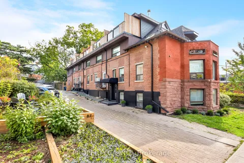 97 Lee Ave, Toronto, ON M4E 2P2