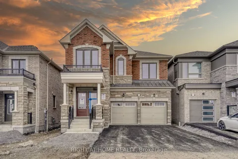 3092 Paperbirch Tr, Pickering, ON L1X 0N9