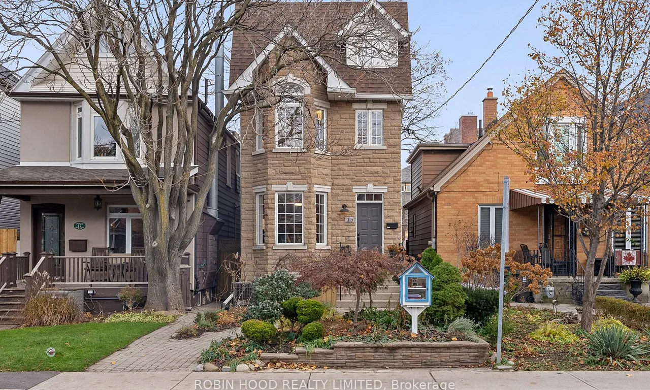 15 Gough Ave, Toronto, ON M4K 3N6