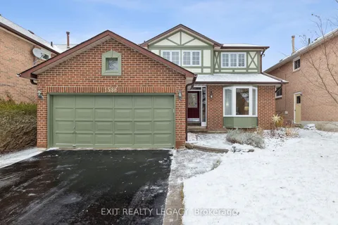 1586 Heathside Cres, Pickering, ON L1V 5W9