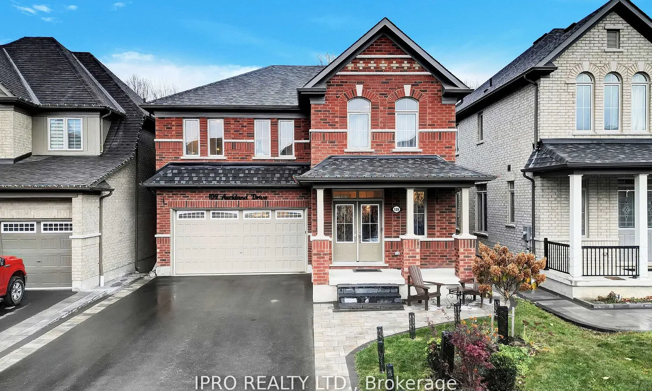 109 Auckland Dr, Whitby, ON L1P 0J4