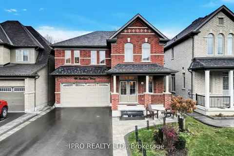 109 Auckland Dr, Whitby, ON L1P 0J4