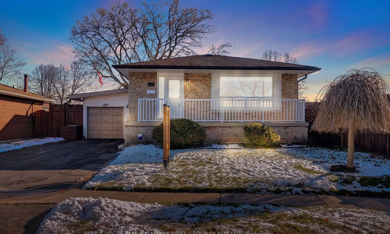 183 Phillip Murray Ave, Oshawa, ON L1J 1G6