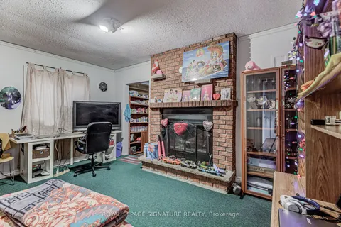 123 Preston St, Toronto, ON M1N 3N4