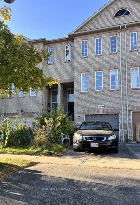 106 Conn Smythe Dr, Toronto, ON M1J 3P5