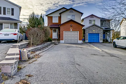 471 Cobblehill Dr, Oshawa, ON L1K 1Y6