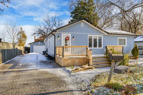 745 Marksbury Rd, Pickering, ON L1W 2T5