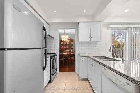 18 Intrepid Dr, Whitby, ON L1N 8R7