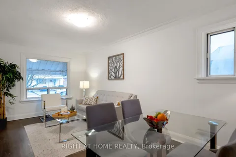 100 Cadorna Ave, Toronto, ON M4J 3X2