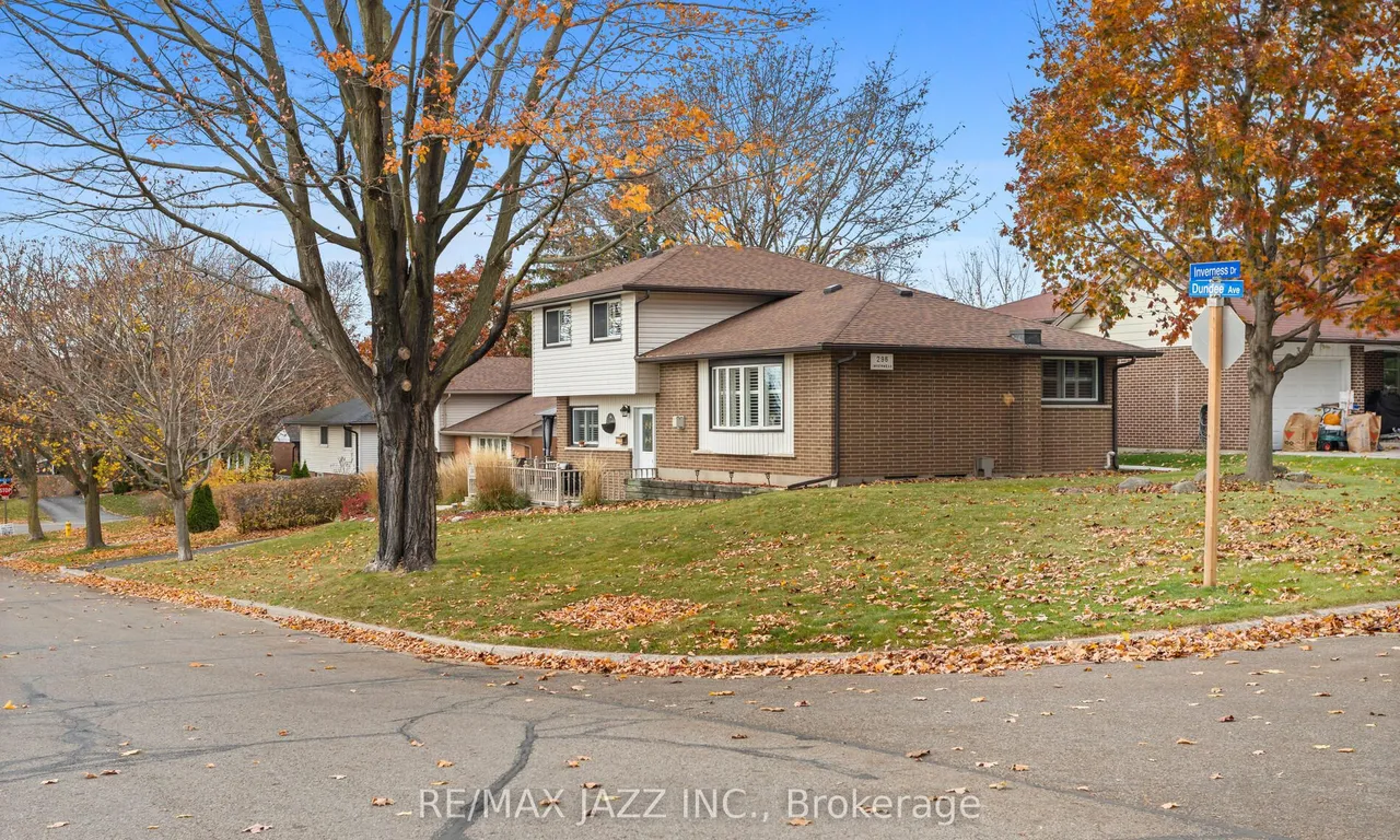 296 Inverness Dr, Oshawa, ON L1J 5T4