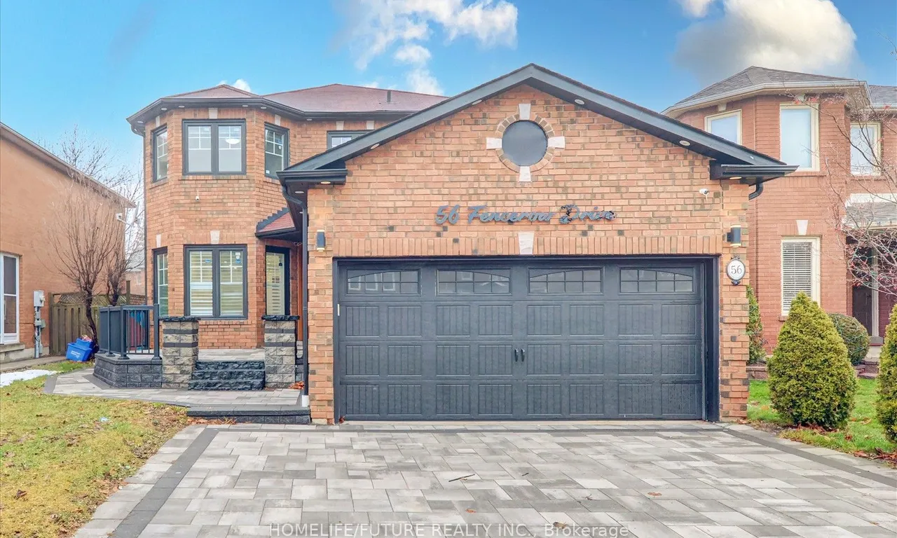 56 Fencerow Dr, Whitby, ON L1R 1Y3