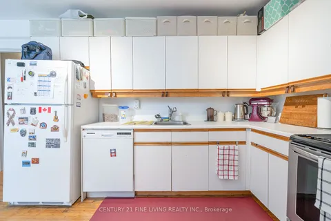 35 Columbine Ave, Toronto, ON M4L 1P4