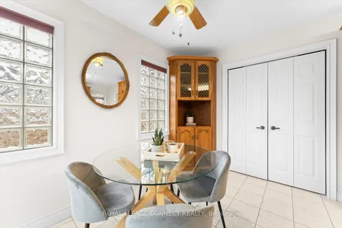 16 Aspendale Dr, Toronto, ON M1P 4J6