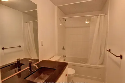 434A Midland Ave, Toronto, ON M1N 4A5