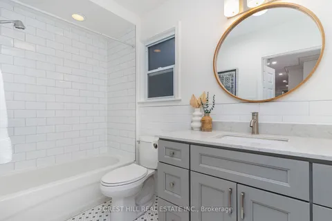 6 Craiglee Dr, Toronto, ON M1N 2L6