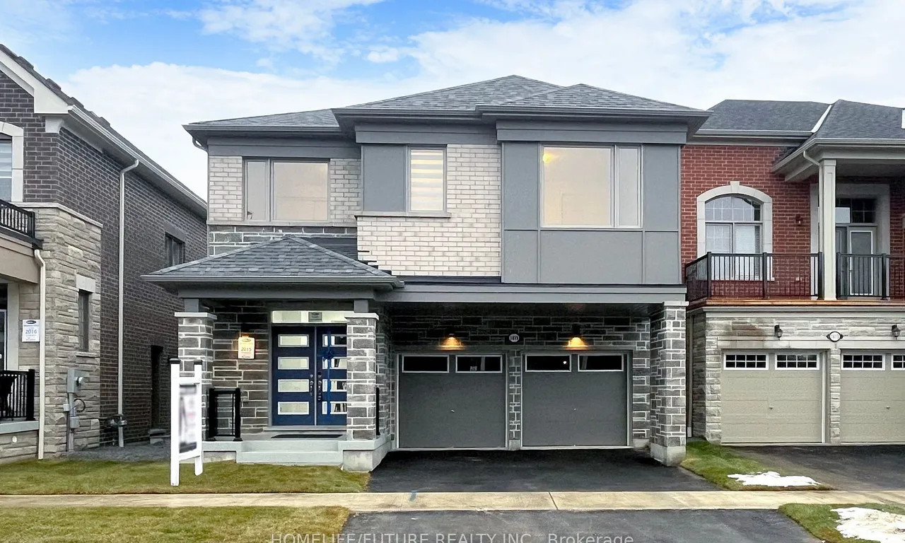 1415 Swallowtail Lane, Pickering, ON L1X 0N8
