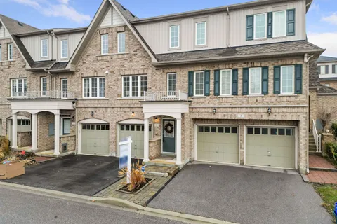 5 Benjamin Way, Whitby, ON L1N 0K7