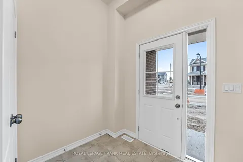29 Raines Rd, Scugog, ON L9L 1B3