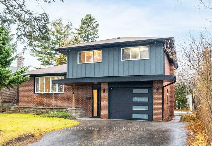 310 Admiral Rd, Oshawa, ON L1J 3A5